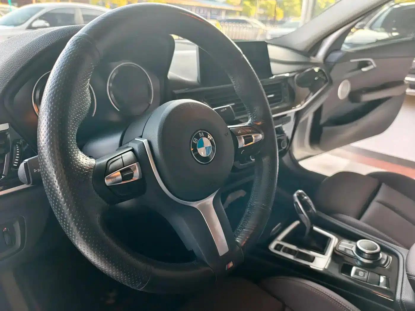 2021 BMW 1 Series 120i M Sport — миниатюра 10