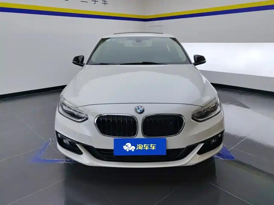 2017 BMW 1 Series 118i Sport — миниатюра 2