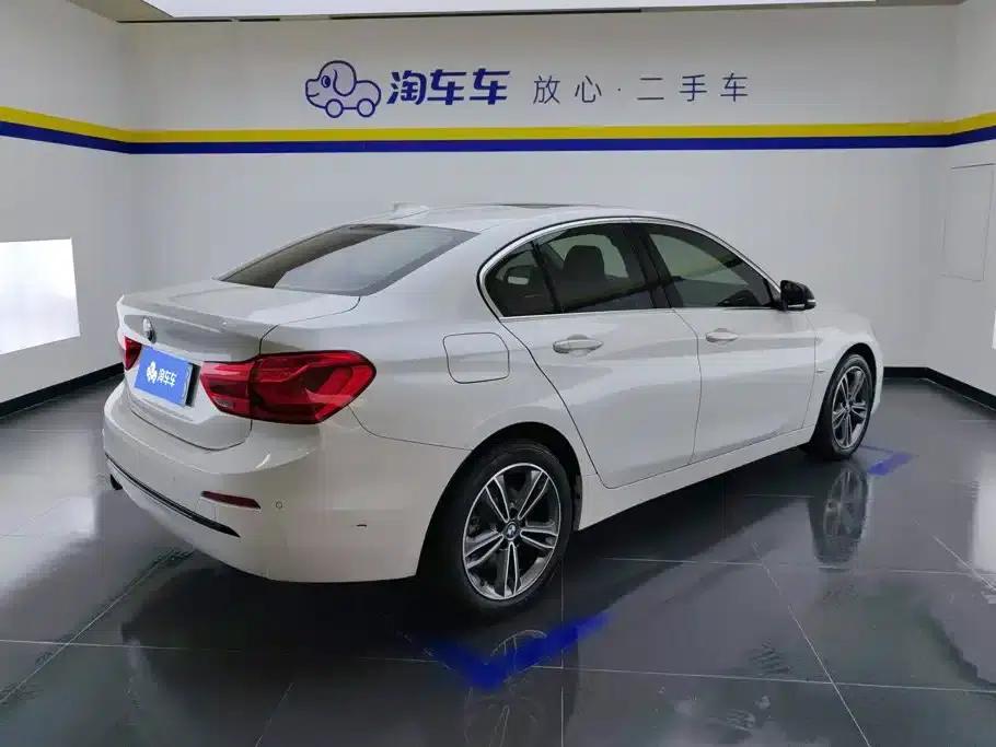 2017 BMW 1 Series 118i Sport — миниатюра 3