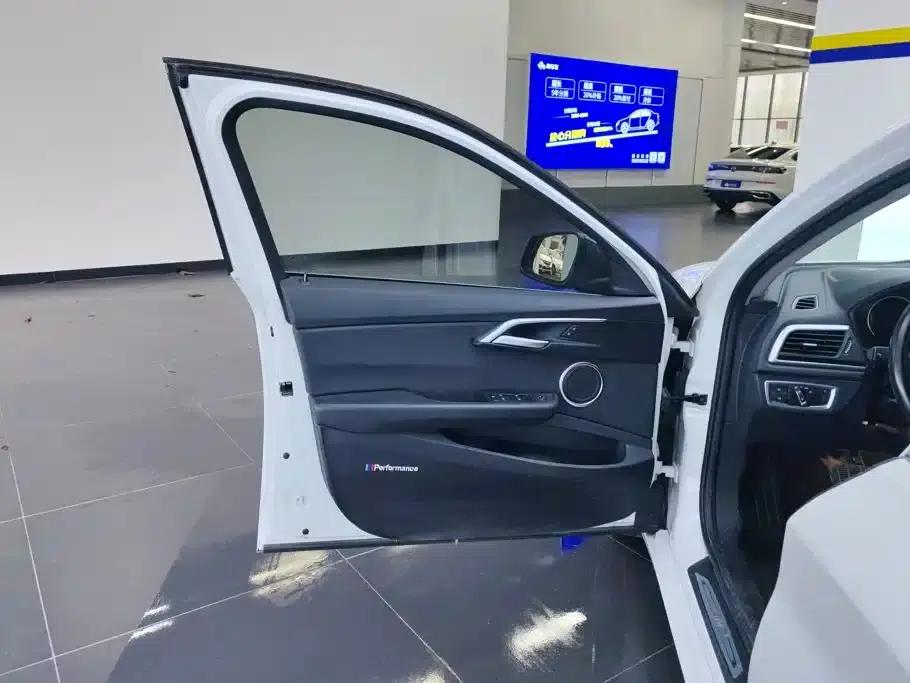 2017 BMW 1 Series 118i Sport — миниатюра 7