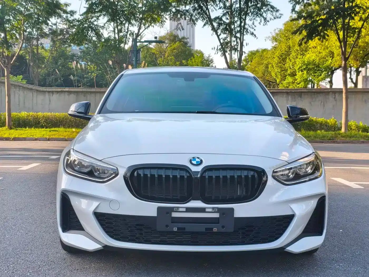 2023 BMW 1 Series 120i M Sport Edition — миниатюра 3