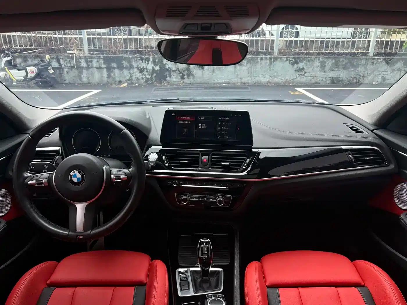 BMW 1 Series 2021 Facelift 125i M Sport Shadow Edition — миниатюра 18