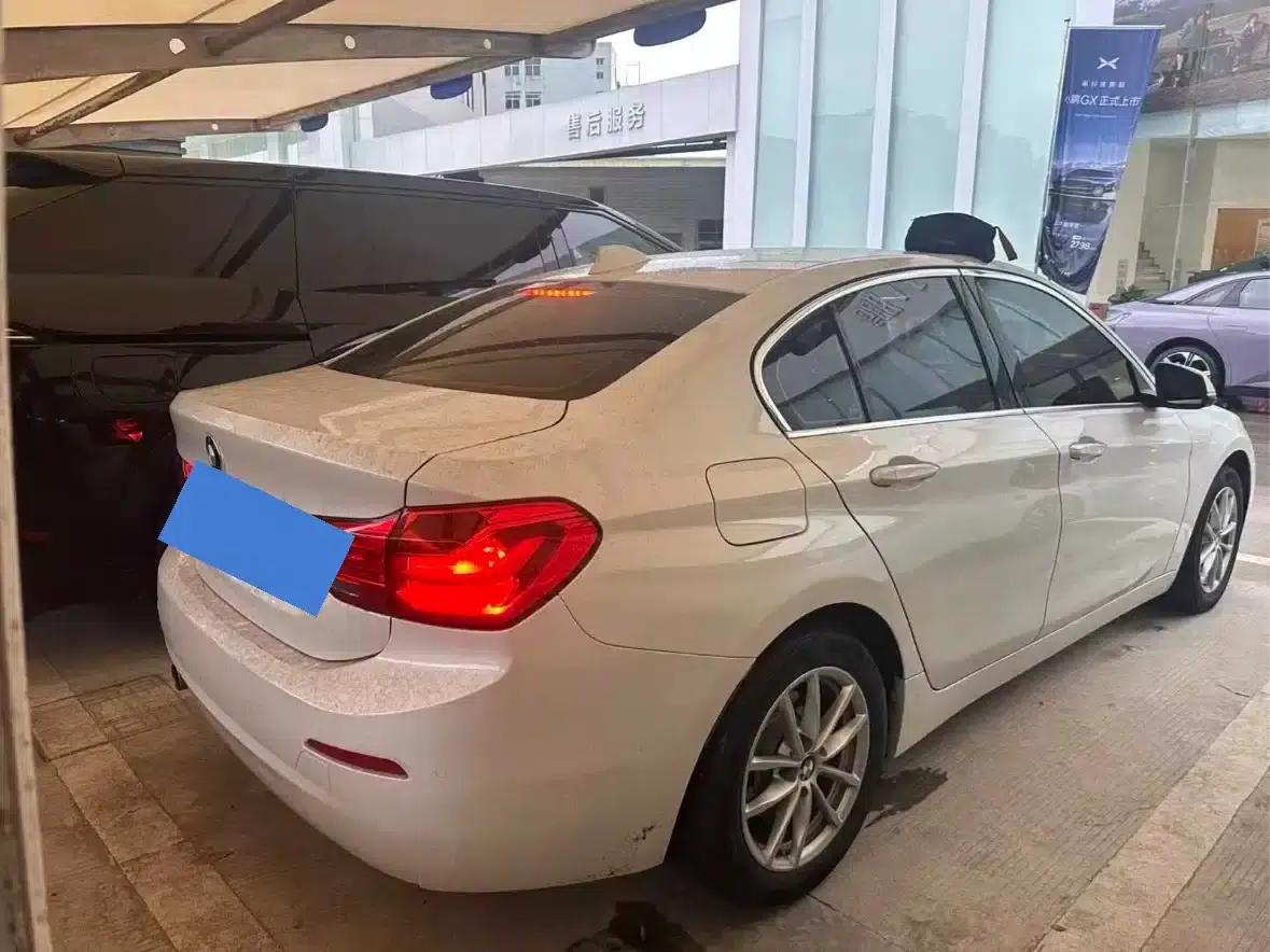 BMW 1 Series 2018 118i Fashion Edition — миниатюра 2