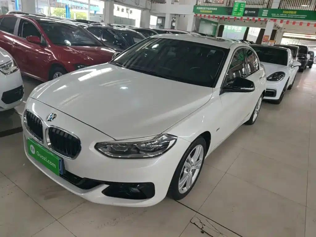 2017 BMW 1 Series 118i Design Package — миниатюра 2