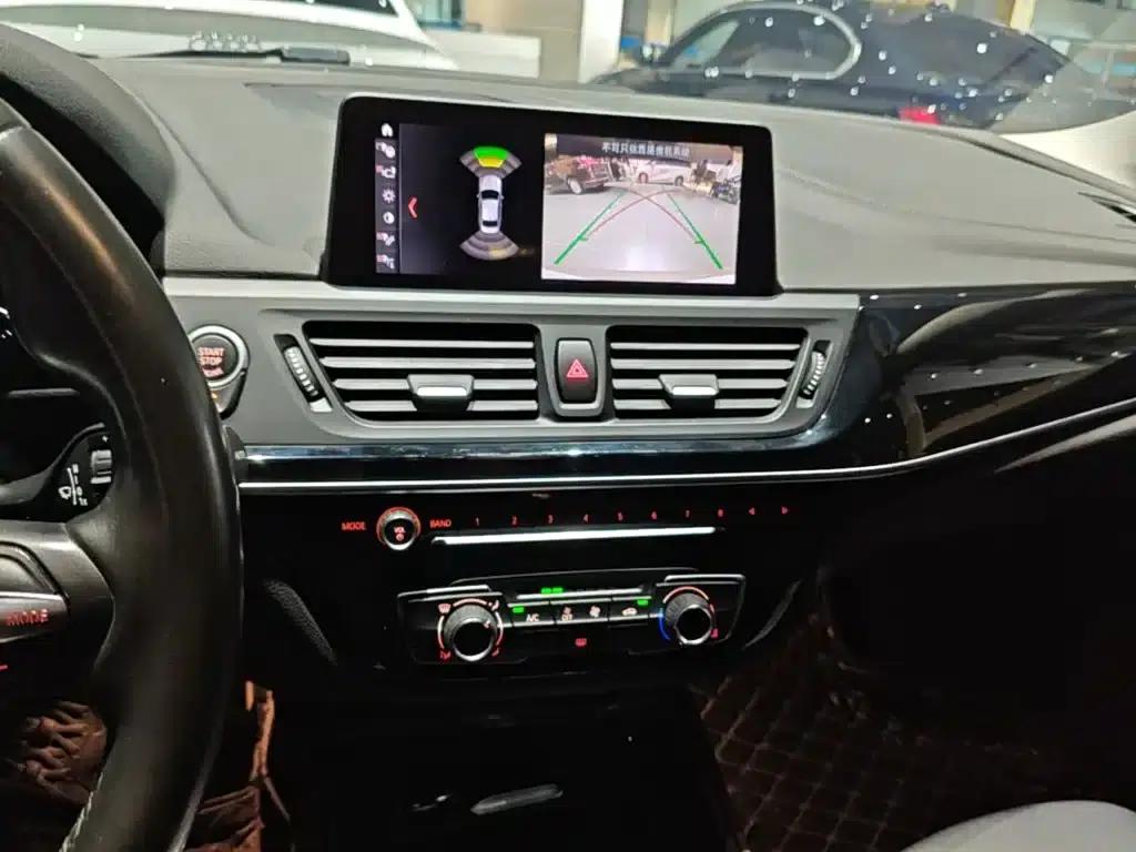 2020 BMW 1 Series 120i M Sport Package — миниатюра 13