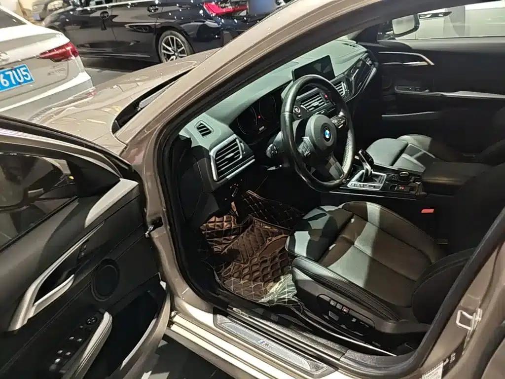 2020 BMW 1 Series 120i M Sport Package — миниатюра 16