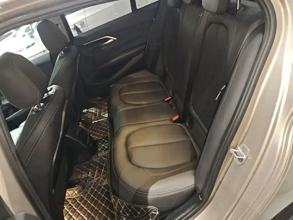 2020 BMW 1 Series 120i M Sport Package — миниатюра 17