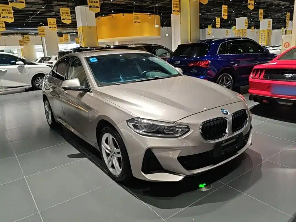 2020 BMW 1 Series 120i M Sport Package — миниатюра 4