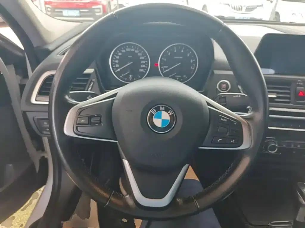 2017 BMW 1 Series 118i Sport — миниатюра 11