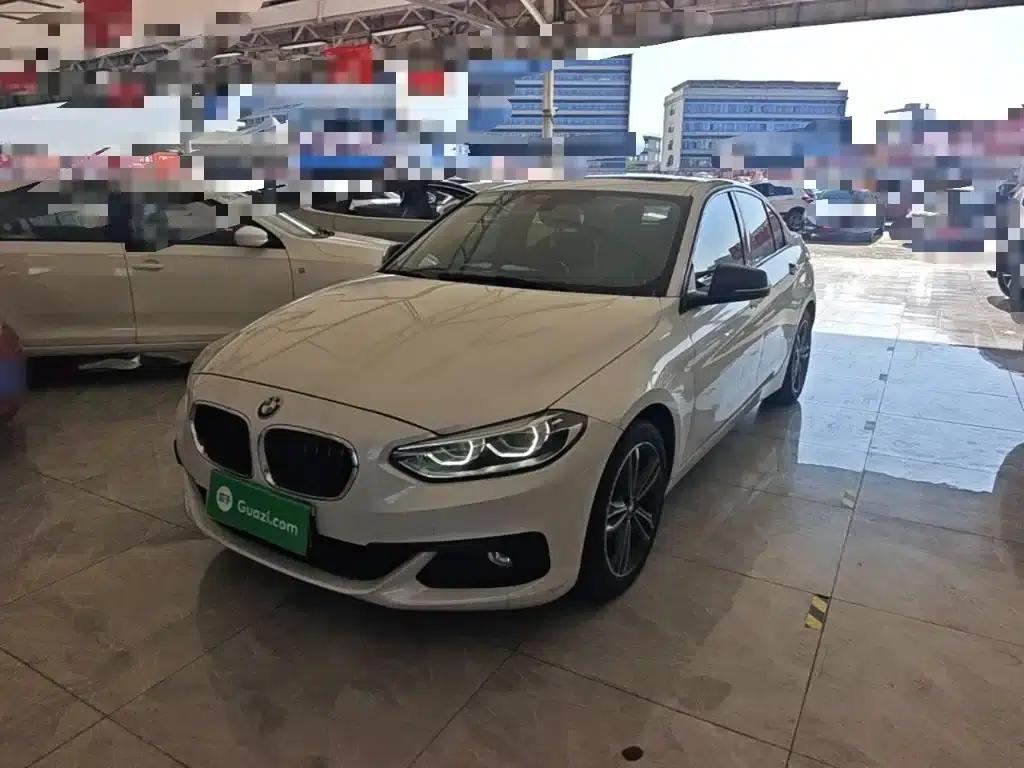 2018 BMW 1 Series Facelift 118i Sport — миниатюра 1