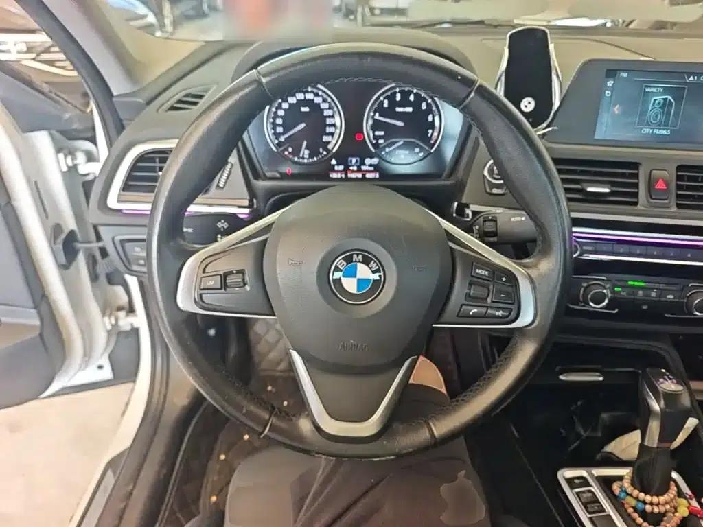 2018 BMW 1 Series Facelift 118i Sport — миниатюра 11