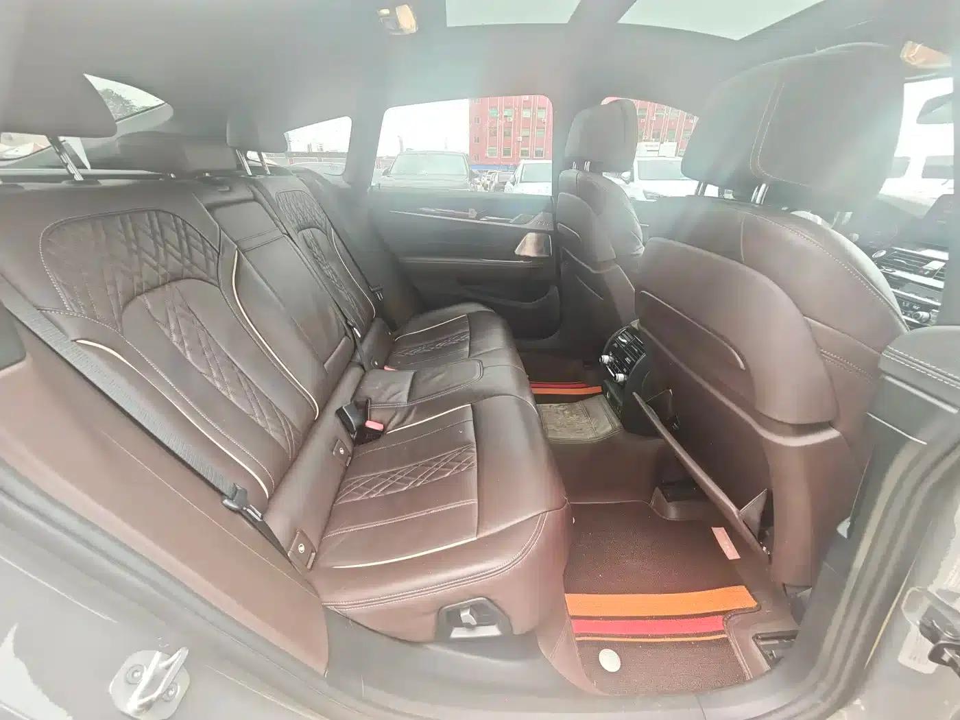 BMW 6 Series GT 2021 630i M Sport Grand Tourer — миниатюра 7