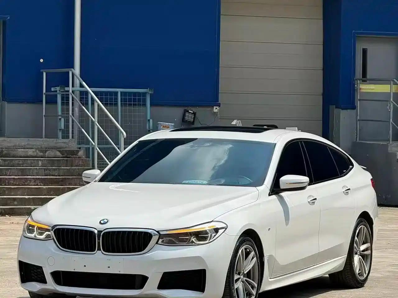 2018 BMW 6 Series GT 630i Luxury Design Package — миниатюра 1