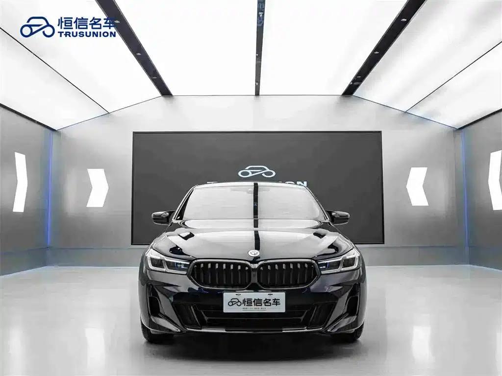 2022 BMW 6 Series GT 630i M Sport Package — миниатюра 2