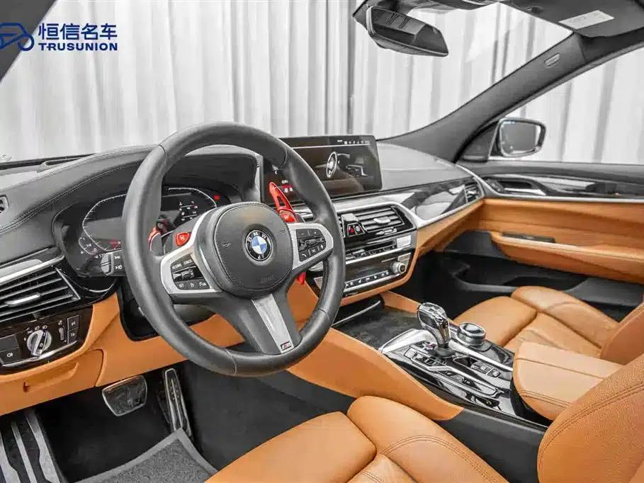 2022 BMW 6 Series GT 630i M Sport Package — миниатюра 12