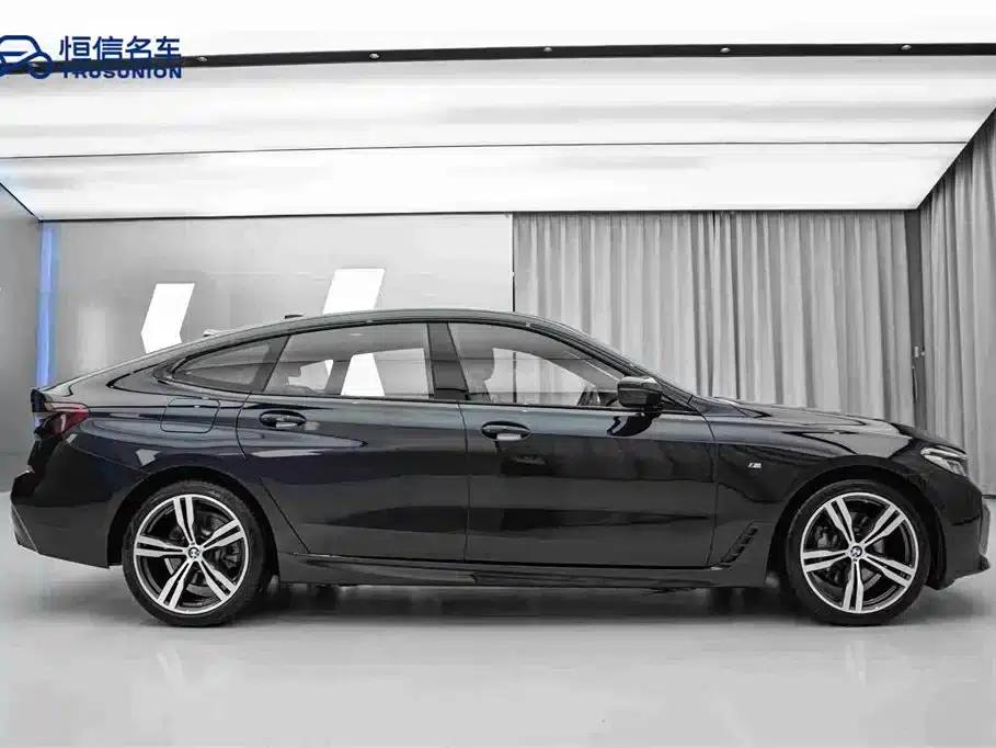 2022 BMW 6 Series GT 630i M Sport Package — миниатюра 4