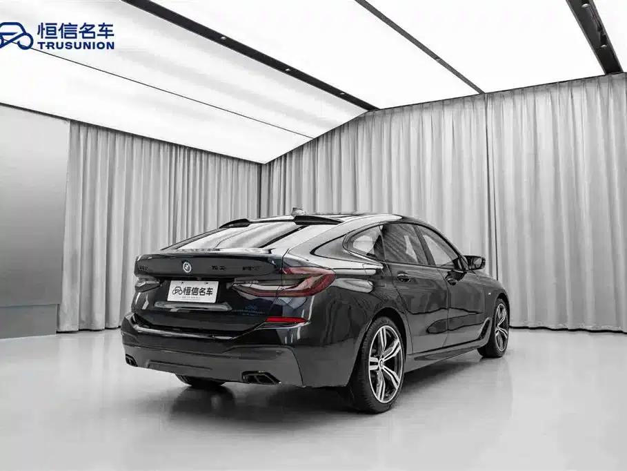 2022 BMW 6 Series GT 630i M Sport Package — миниатюра 5