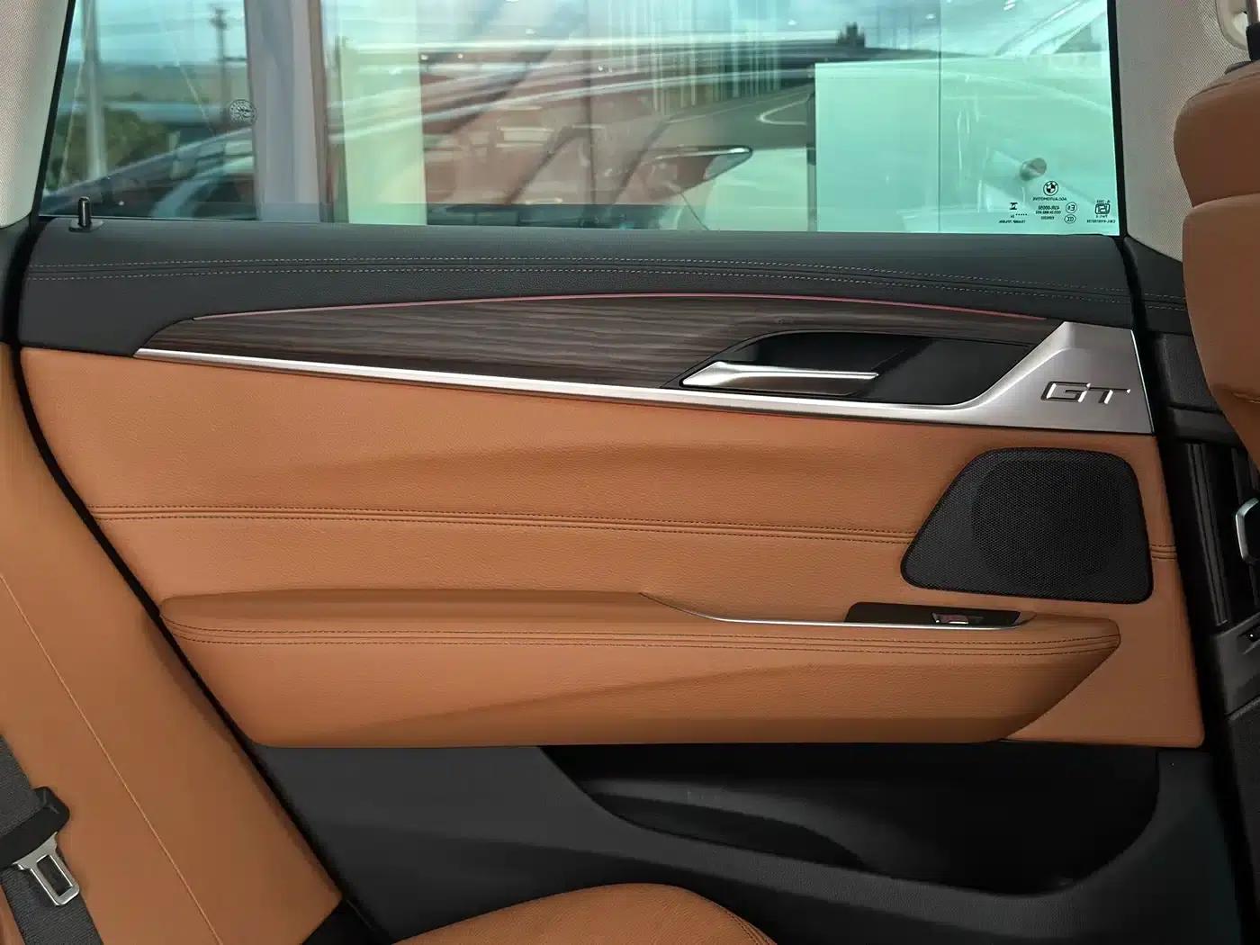 2022 BMW 6 Series GT 630i Luxury Design Package — миниатюра 14