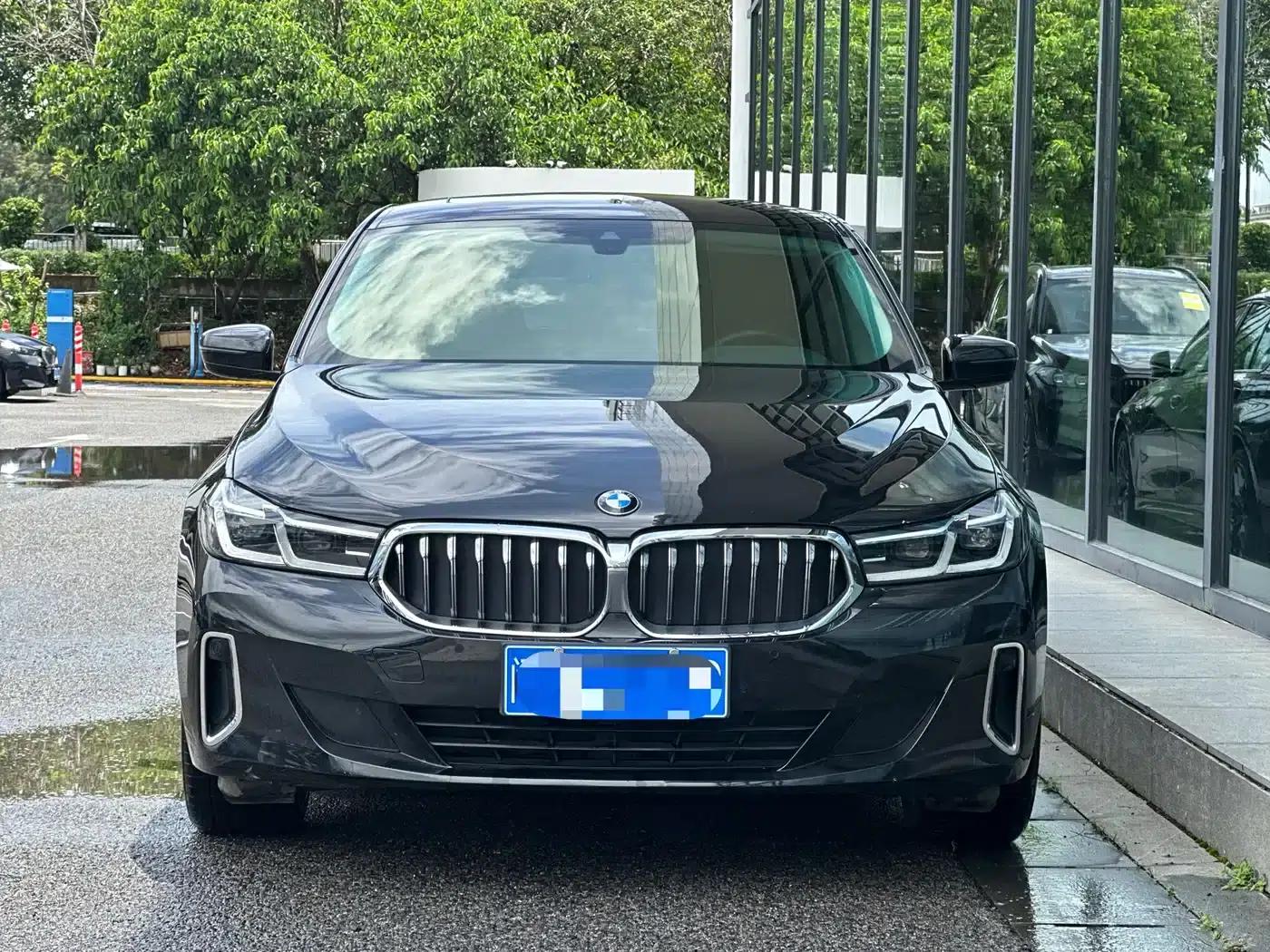 2022 BMW 6 Series GT 630i Luxury Design Package — миниатюра 4