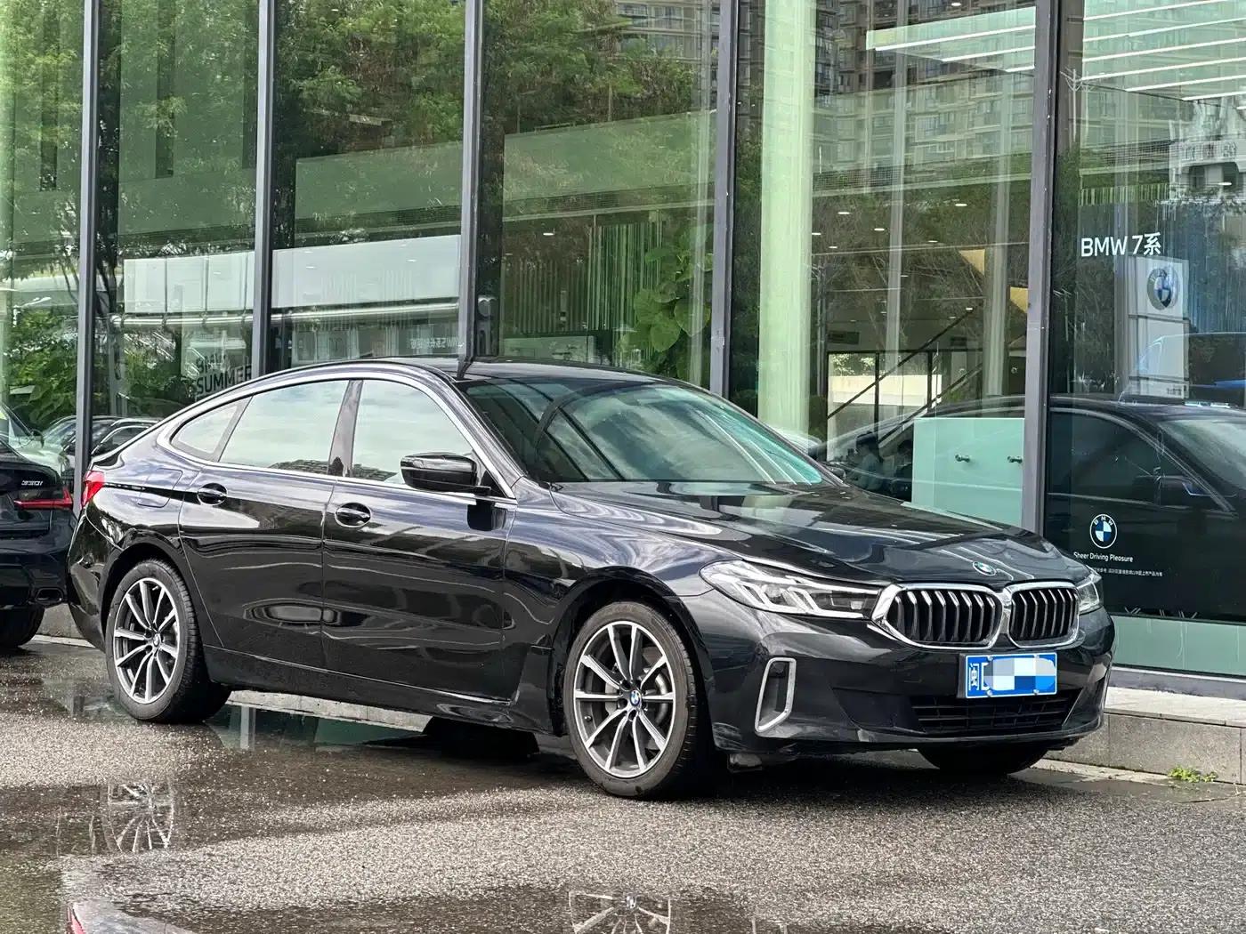 2022 BMW 6 Series GT 630i Luxury Design Package — миниатюра 5