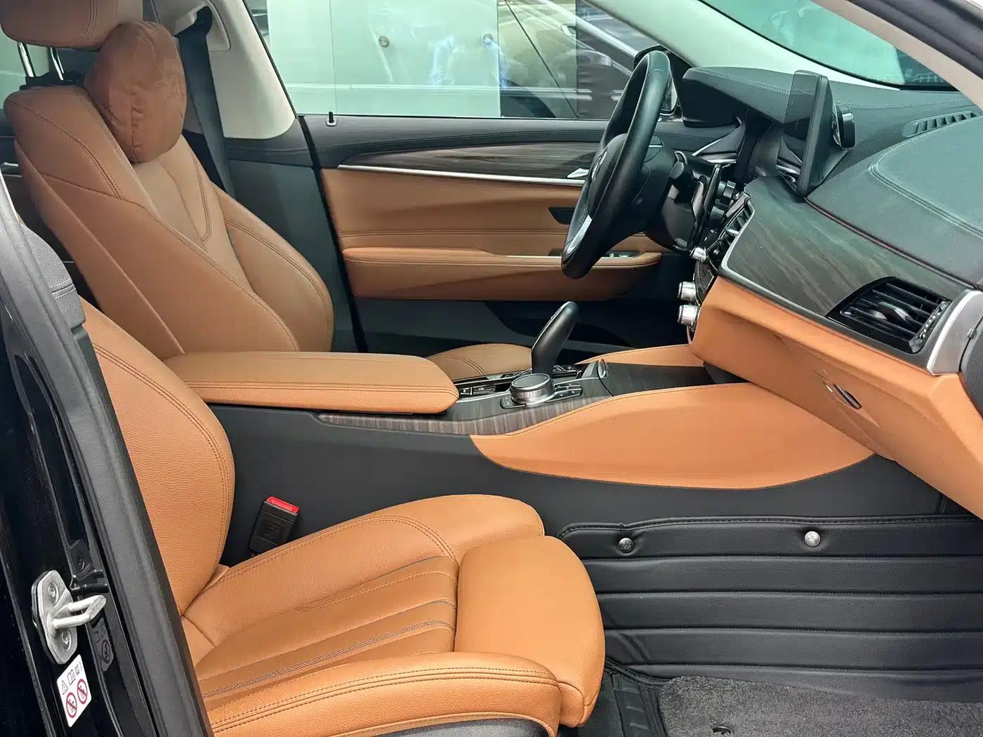 2022 BMW 6 Series GT 630i Luxury Design Package — миниатюра 9