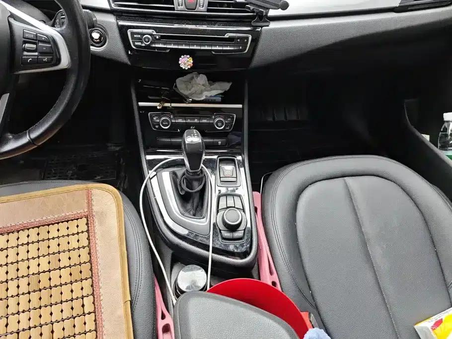 2016 BMW 2 Series Gran Tourer 218i Leading Edition — миниатюра 16