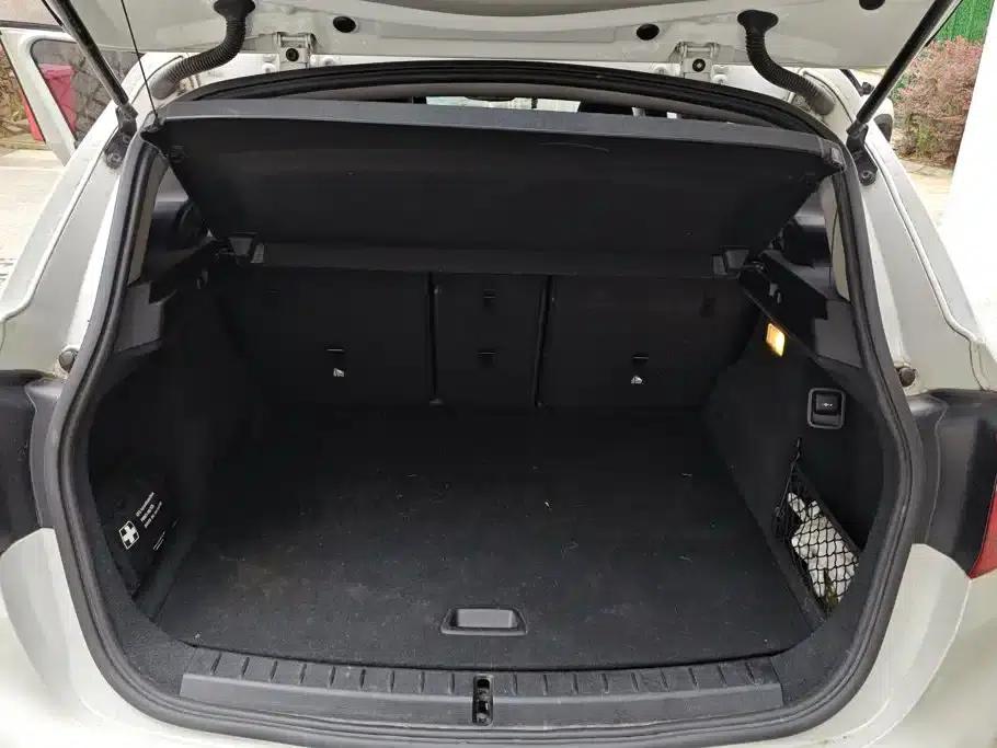 2016 BMW 2 Series Gran Tourer 218i Leading Edition — миниатюра 4