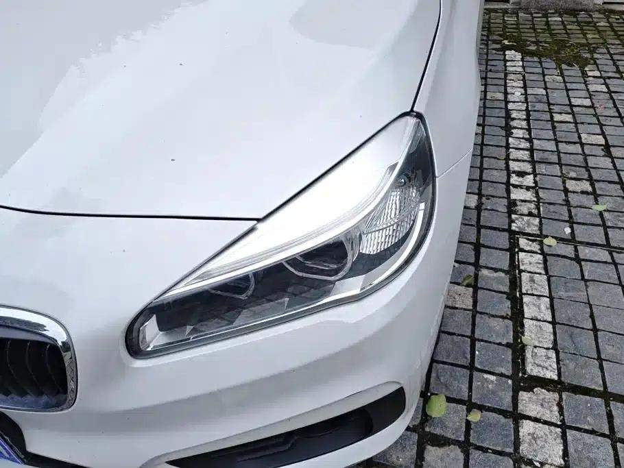 2016 BMW 2 Series Gran Tourer 218i Leading Edition — миниатюра 5