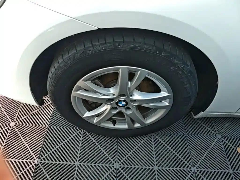 2016 BMW 2 Series Gran Tourer 218i Leading Edition — миниатюра 23