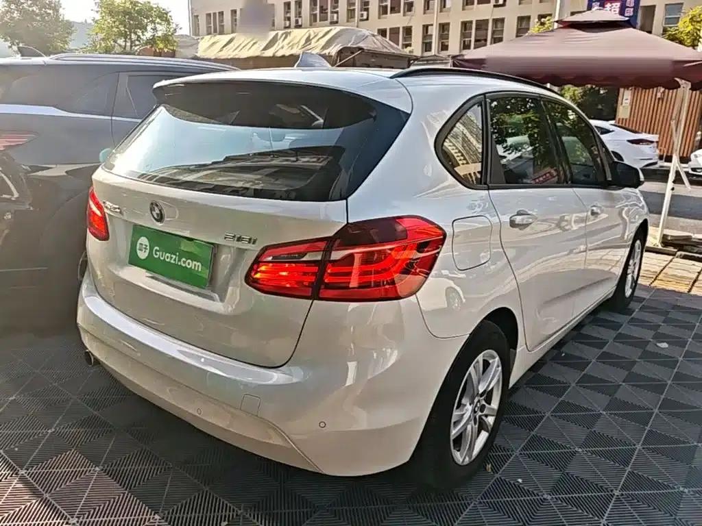 2016 BMW 2 Series Gran Tourer 218i Leading Edition — миниатюра 7