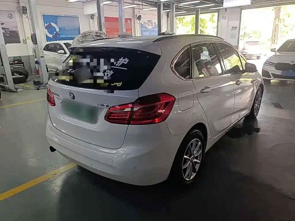 2016 BMW 2 Series Gran Tourer 218i Fashion Edition — миниатюра 7