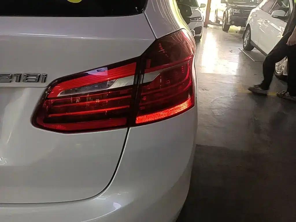 2016 BMW 2 Series Gran Tourer 218i Fashion Edition — миниатюра 8