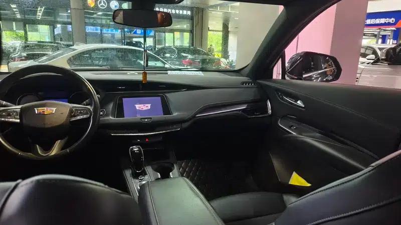 2020 Cadillac XT4 Facelift 28T Two-Wheel Drive Technical Edition — миниатюра 16
