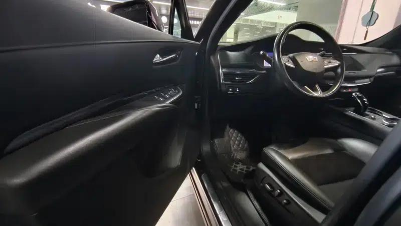2020 Cadillac XT4 Facelift 28T Two-Wheel Drive Technical Edition — миниатюра 23