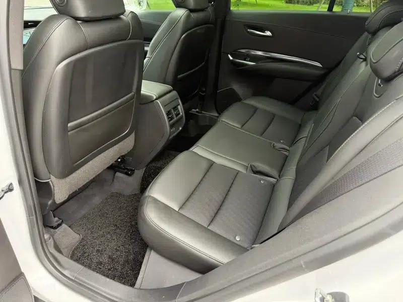 Cadillac XT4 2021 28T Two-Wheel Drive Technology Edition — миниатюра 14