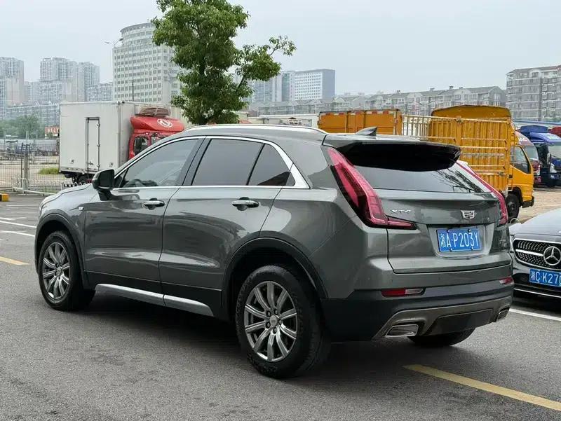 2018 Cadillac XT4 28T Two-Wheel Drive Premium Edition — миниатюра 4