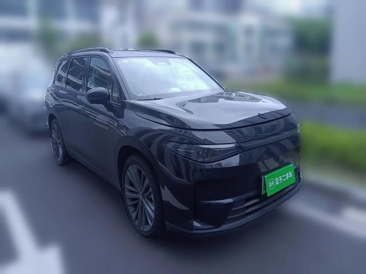 Leapmotor C16 2024 Pure Electric 520 Deluxe Edition — миниатюра 3