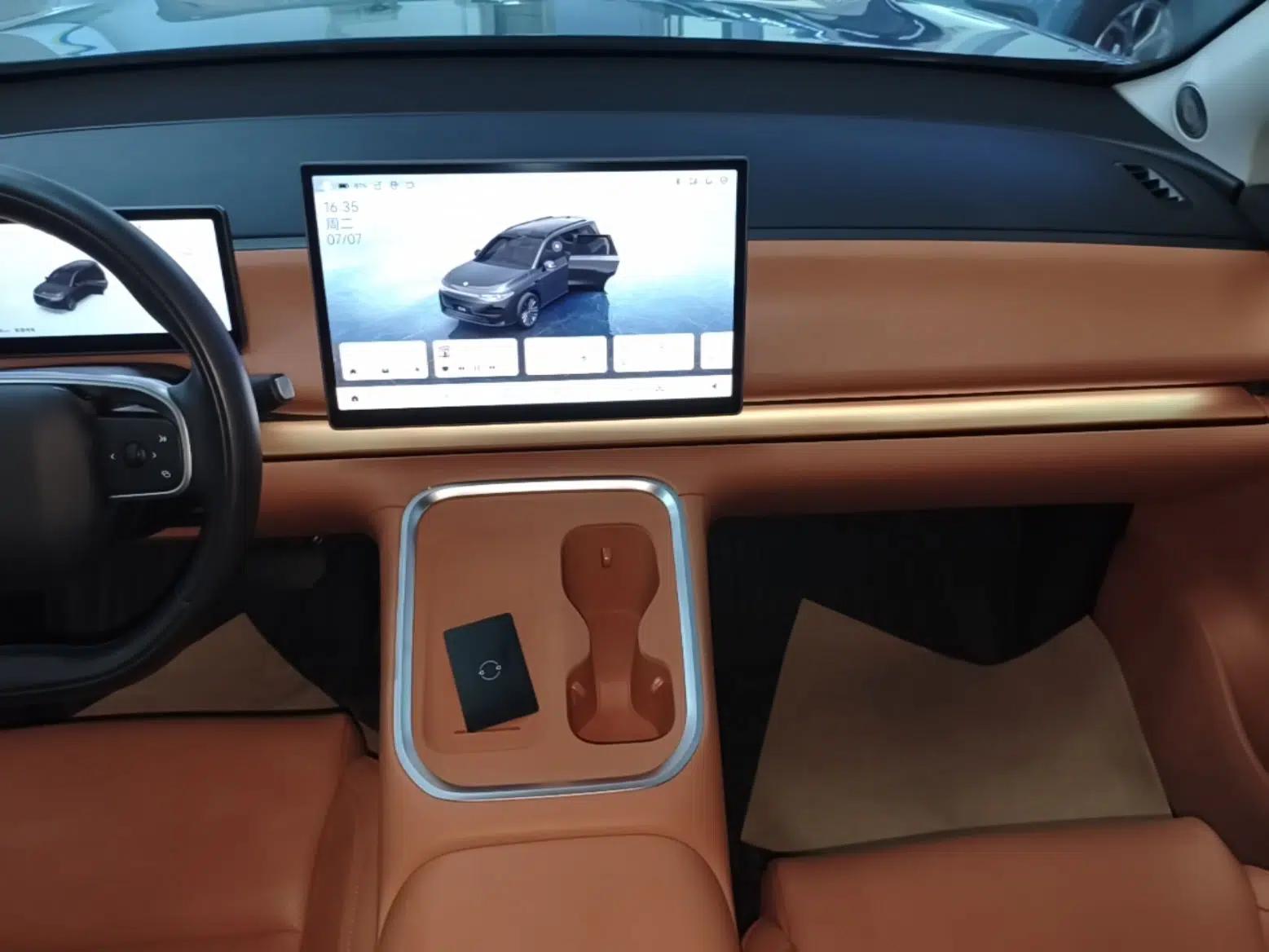 Leapmotor C16 2026 Extended-Range 280 LiDAR Zhizun Edition 6 Seats — миниатюра 15