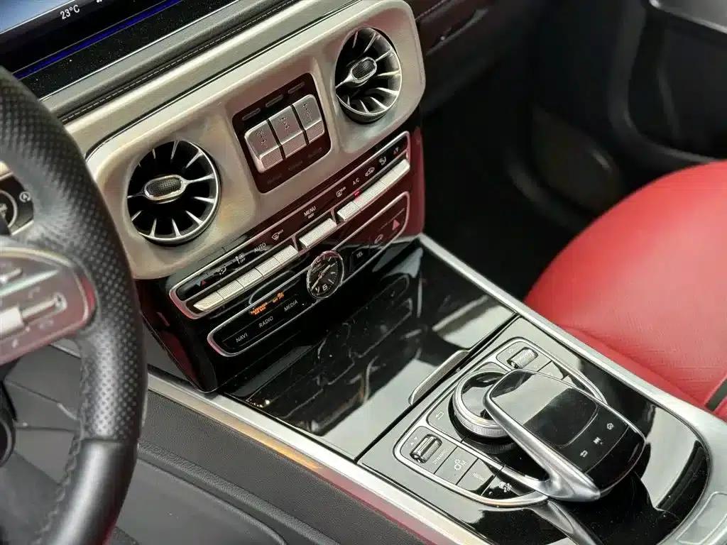 2024 Mercedes-Benz G-Class AMG 63 Year of the Dragon Edition — миниатюра 16