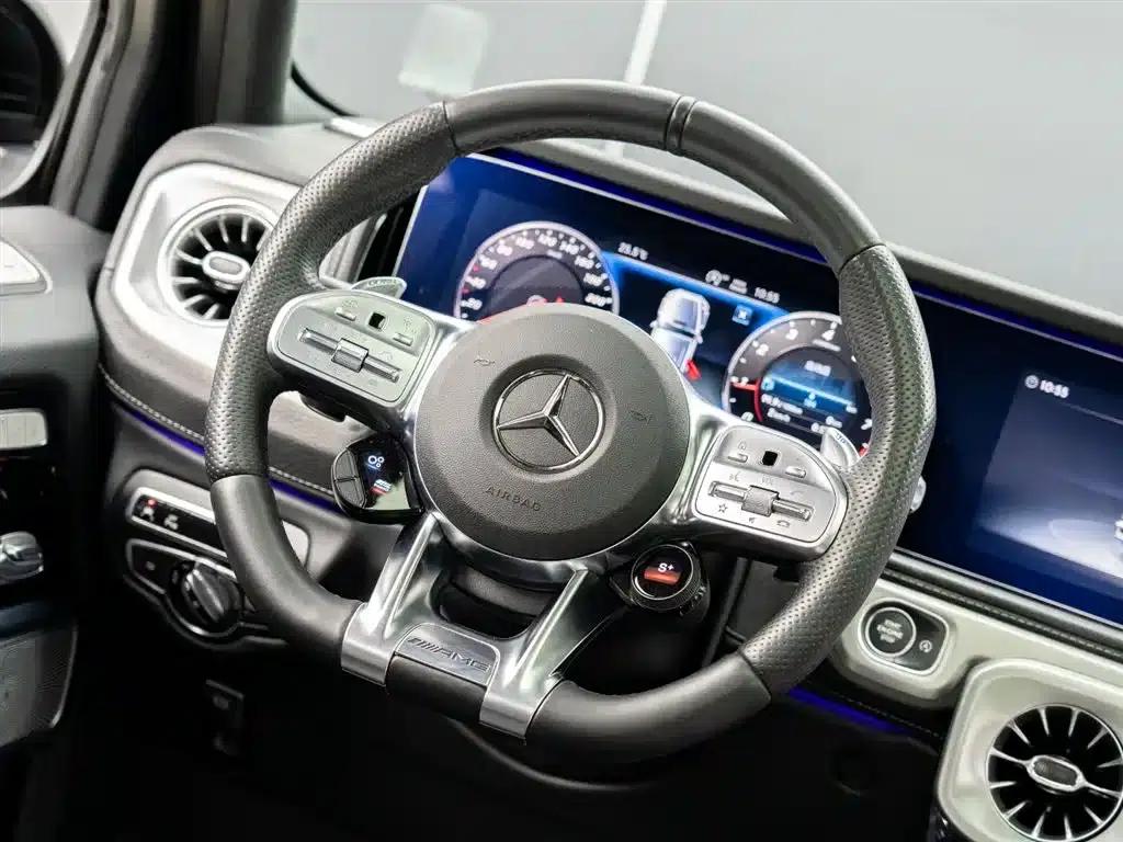 2022 Mercedes-Benz G-Class AMG 63 — миниатюра 13