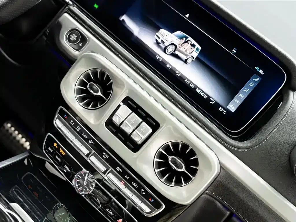 2022 Mercedes-Benz G-Class AMG 63 — миниатюра 16