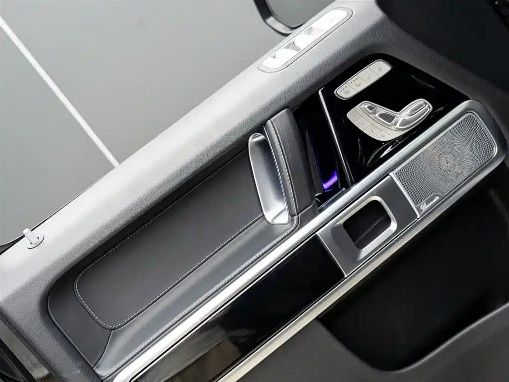 2022 Mercedes-Benz G-Class AMG 63 — миниатюра 7
