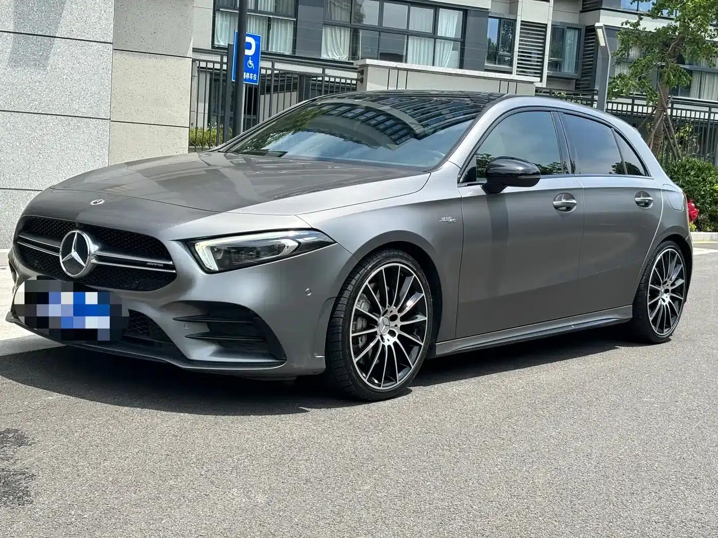 2021 Mercedes-Benz A-Class AMG A 35 L 4MATIC Midnight Edition — миниатюра 1