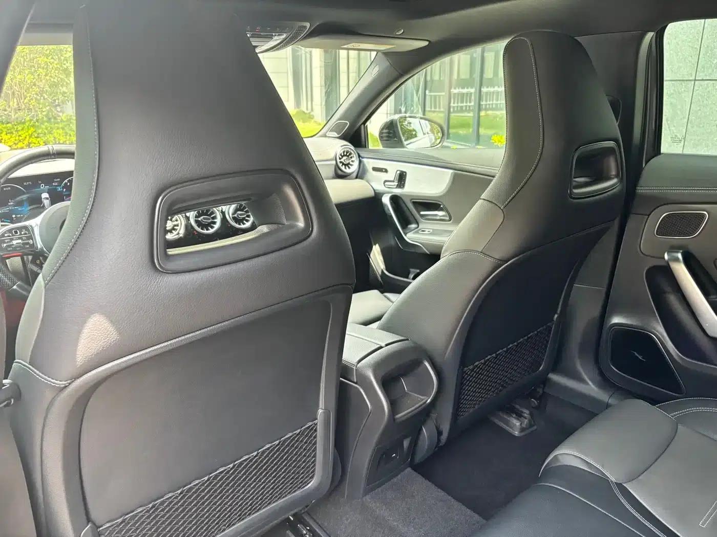 2021 Mercedes-Benz A-Class AMG A 35 L 4MATIC Midnight Edition — миниатюра 13