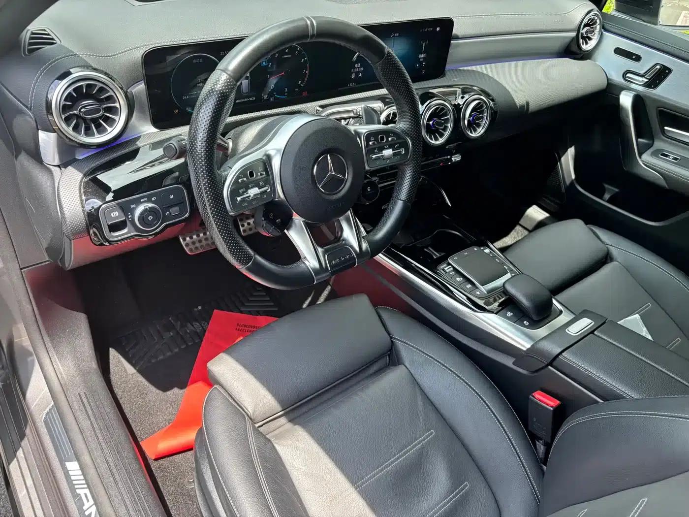 2021 Mercedes-Benz A-Class AMG A 35 L 4MATIC Midnight Edition — миниатюра 7