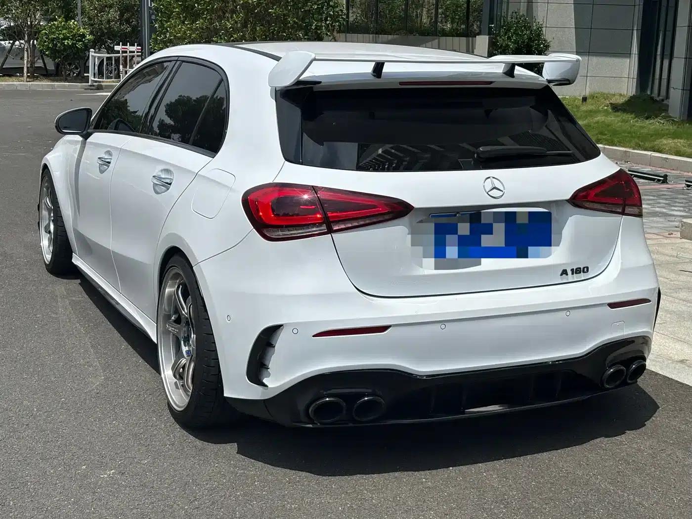 Imported 2020 Mercedes-Benz A-Class AMG A 35 4MATIC — миниатюра 17