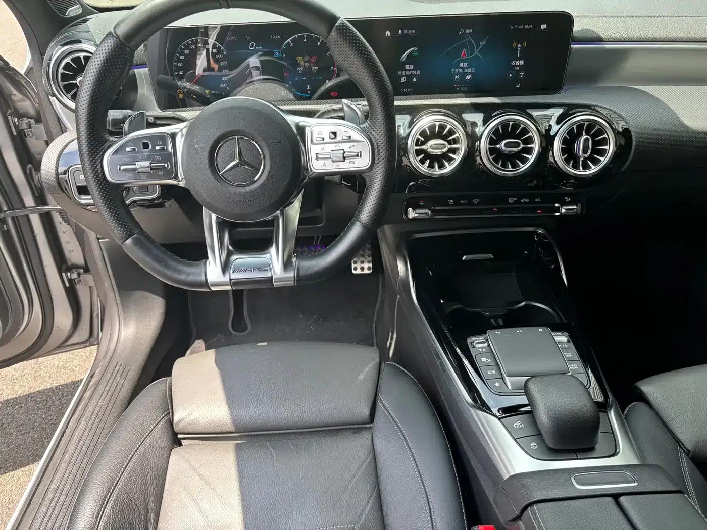 Imported 2020 Mercedes-Benz A-Class AMG A 35 4MATIC — миниатюра 7