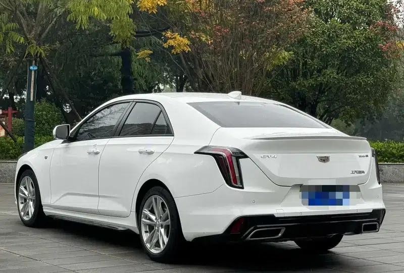 2020 Cadillac CT4 28T Fashion Edition — миниатюра 4