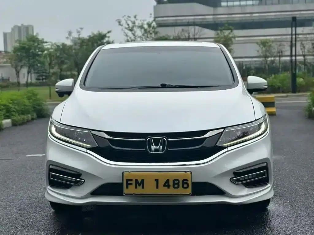 Jade 2017 210TURBO CVT Luxury Edition 5-seater — миниатюра 2