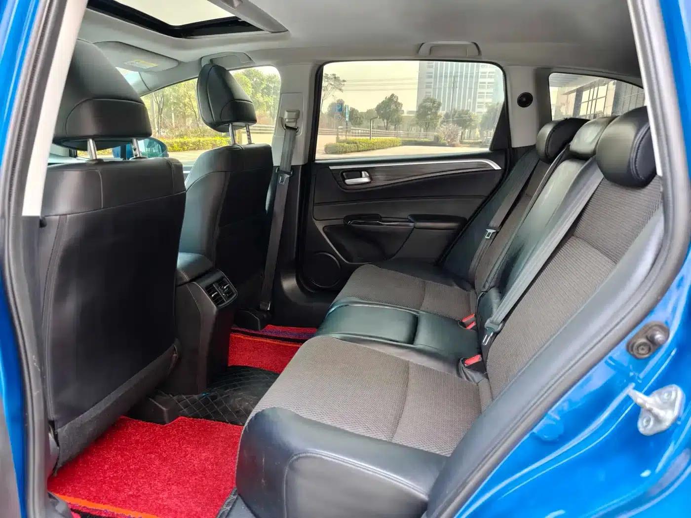 Jade 2017 1.8L Automatic Comfort Edition 5-seater — миниатюра 7